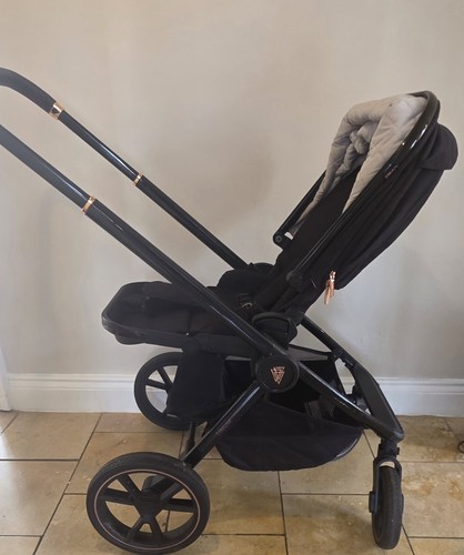 Beautiful pram pushchair - beautiful,