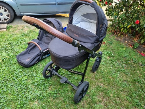 Venicci black pram 1 - black,